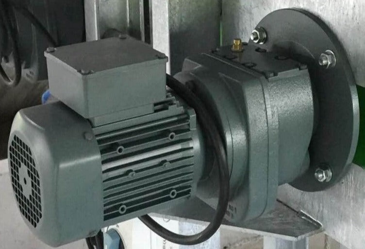 0.55kw Geared motor - Cowcare Systems